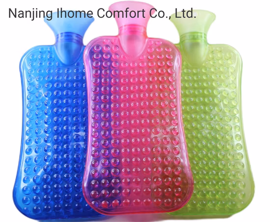 Capa de pele de luxo CE ISO com saco de garrafa de água quente de PVC longo com pescoço padrão britânico para massagear